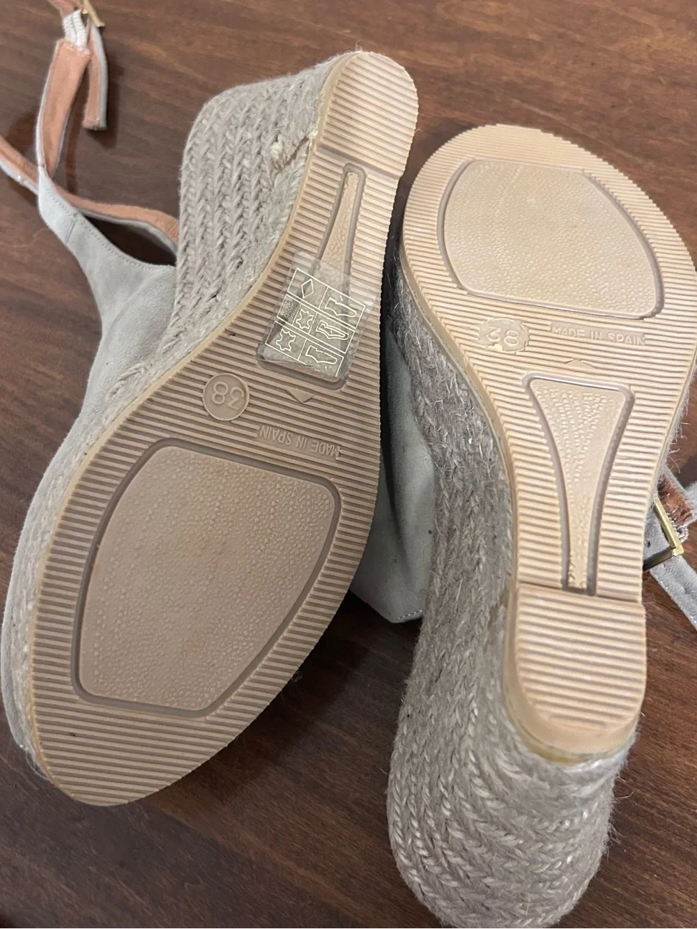 Ras suede peep